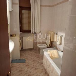 Matulji, Rukavac, samostojeća kuća, 240m2, garaža