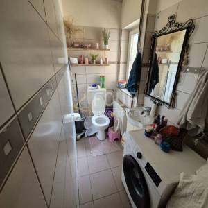 Mavrinci, 230m2, samostojeća kuća - 3 stana
