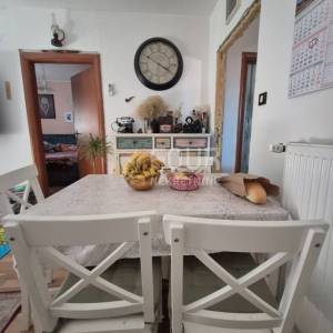 Mavrinci, 230m2, samostojeća kuća - 3 stana