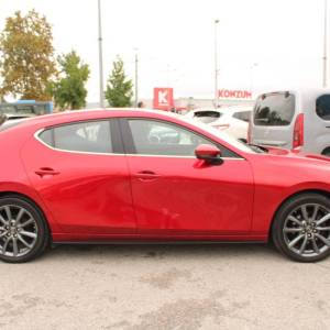 Mazda 3 2.0 Skyactive *LED, HEAD-UP, NAVIGACIJA, KAMERA*