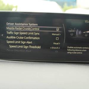 Mazda 3 2.0 Skyactive *LED, HEAD-UP, NAVIGACIJA, KAMERA*