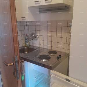 MEDULIN, KUĆA s ukupno 10 apartmana. Fucane