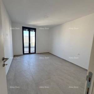 Medulin, novogradnja – stan s pogledom na more, 350 m od mora