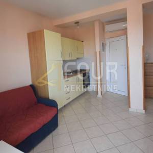 MEDULIN - PREMANTURA - Vila s 13 apartmana
