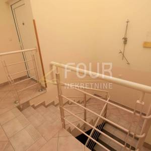 MEDULIN - PREMANTURA - Vila s 13 apartmana