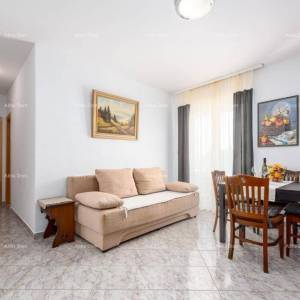 Medulin, samostojeća kuća s 5 apartmana. Blizina Pošesa i plaža!