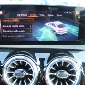 Mercedes-Benz CLA 200d AMG AUTOMATIK *LED,NAVIGACIJA,KAMERA*