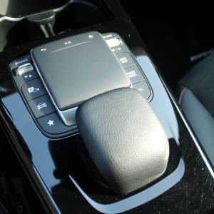 Mercedes-Benz CLA 200d AMG AUTOMATIK *LED,NAVIGACIJA,KAMERA*