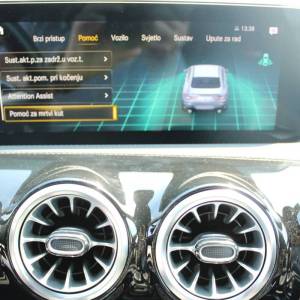 Mercedes-Benz CLA 35 AMG 4Matic AUTOMATIK *PANORAMA, LED, KAMERA*