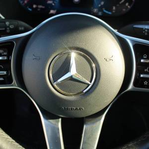 Mercedes-Benz GLC 200d *LED, NAVIGACIJA, KAMERA* reg 11/25