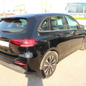 Mercedes-Benz klasa B 180d AUTOMATIK *LED, KAMERA*