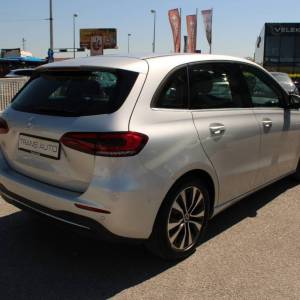 Mercedes-Benz klasa B 180d AUTOMATIK *LED, NAVIGACIJA, KAMERA*