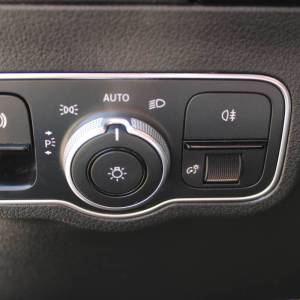 Mercedes-Benz klasa B 180d AUTOMATIK AMG *PANORAMA, LED, NAVIGACIJA, KAMERA*