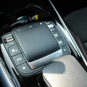 Mercedes-Benz klasa B 180d AUTOMATIK AMG *PANORAMA, LED, NAVIGACIJA, KAMERA*