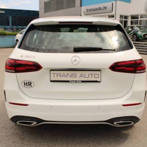 Mercedes-Benz klasa B 180d AMG AUTOMATIK *LED, NAVIGACIJA, KAMERA*