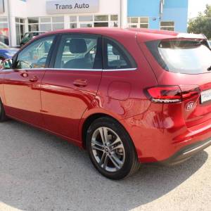 Mercedes-Benz klasa B 180d AUTOAMTIK *LED, NAVIGACIJA, KAMERA*