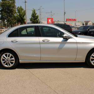 Mercedes-Benz klasa C 180d *LED, NAVIGACIJA, KAMERA*