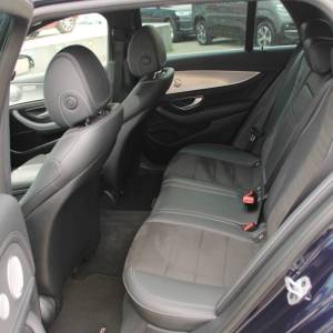 Mercedes-Benz klasa E 300de T model AUTOMATIK AMG *LED, NAVIGACIJA, KAMERA*