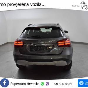 Mercedes GLA 200d Aut. 136 KS, LED+GR SJED+NAVI