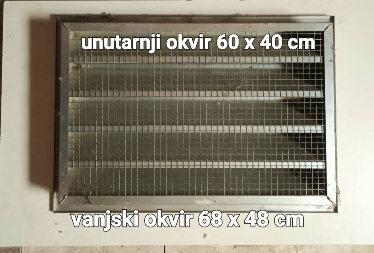 Metalne žaluzine, pleksiglas crni
