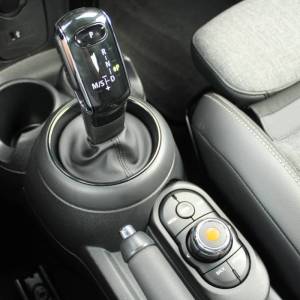 Mini Cooper S AUTOMATIK *NAVIGACIJA, KAMERA*