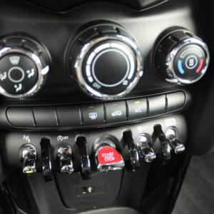 Mini Cooper S AUTOMATIK *NAVIGACIJA, KAMERA*