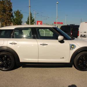 Mini Countryman SE ALL4 AUTOMATIK *LED, NAVIGACIJA, KAMERA*