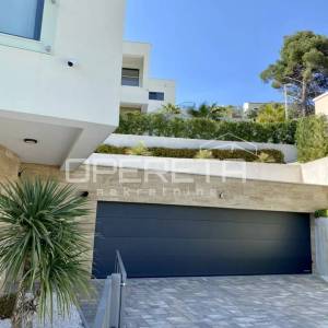 Moderna vila drugi red do mora, 326m2 neto 

