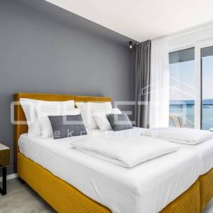 Moderna vila s otvorenim pogledom na more, povišena lokaciji uz Omiš