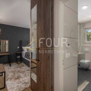 Mošćenička Draga, luksuzna novogradnja, 430m2, bazen, sauna, prostrana okućnica