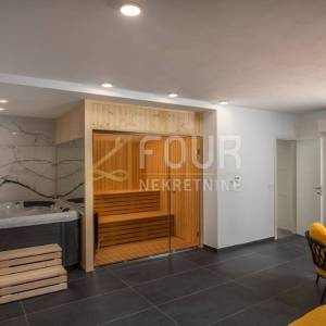 Mošćenička Draga, luksuzni višeetažni stan, 221.20m2, 3s+db, bazen, sauna