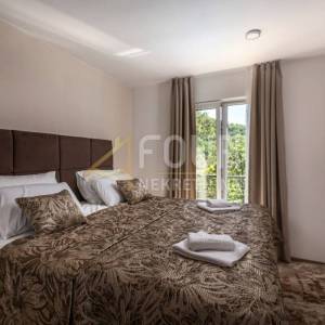 Mošćenička Draga, luksuzni višeetažni stan, 221.20m2, 3s+db, bazen, sauna