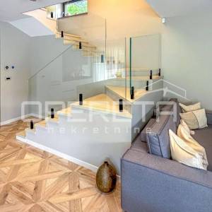 Mošćenička Draga – Moderna vila s bazenom, 10 minuta od mora