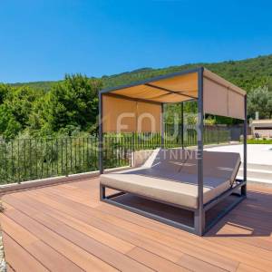 Mošćenička Draga, vila s bazenom, pogled na more