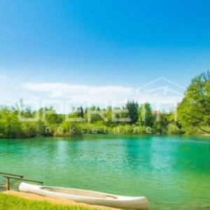 Mrežnički Novaki 66, Duga Resa, 543,00 m2, 69.000,00 EUR