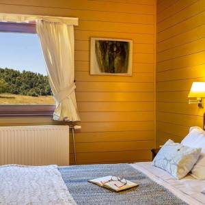 MRKOPALJ, SUNGER - potpuno namješten boutique hotel 400m2 sa 7 soba + okoliš 5000m2