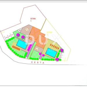 MUČIĆI- TROETAŽNI STAN 212 m2 sa okućnicom 711 m2