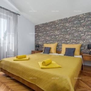 Na prodaju kuća s apartmanima u Puli
