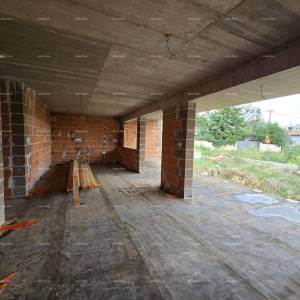 Na prodaju kuća u izgradnji – Muntić.