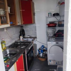 Na prodaju – prostrani stan u Puli,  110 m²