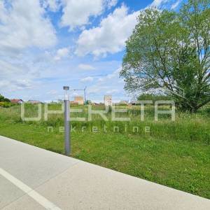 Naftalanska, Ivanić Grad, 17.707,00 m2, 1.239.490,00 EUR