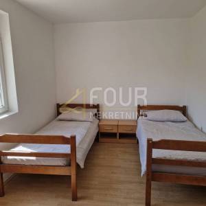 Najam, Dražice, kuća za najam radnicima, 250€/mj po osobi