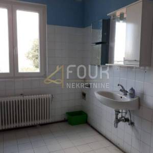 Najam, Istra, Brtonigla, kuća 160m2, garaža
