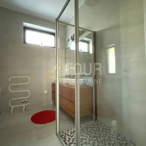 Najam, Kastav, Martinkovac, stan u vili, 198.12m2, 3s+db, pogled na more