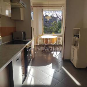 Najam, Kostrena, 70m2, 2skl, balkon, namješten stan!