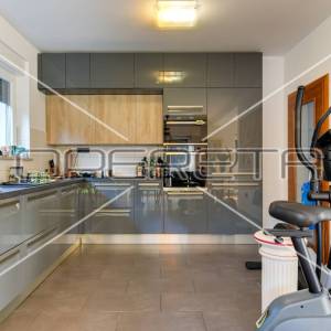 Najam, Kuća, Šestine, Dedići, Samostojeća, 300m2