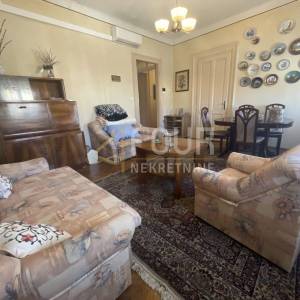 Najam, Lovran, 120m2, 3s+db, 2 balkona i terasa, pogled na more