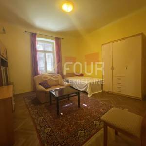 Najam, Lovran, 120m2, 3s+db, 2 balkona i terasa, pogled na more