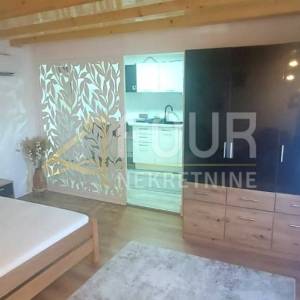 Najam, Lovran, garsonijera, 32m2, pogled na more