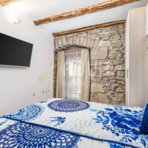 Najam, Matulji - okolica, Zvoneća, kuća 65m2, bazen